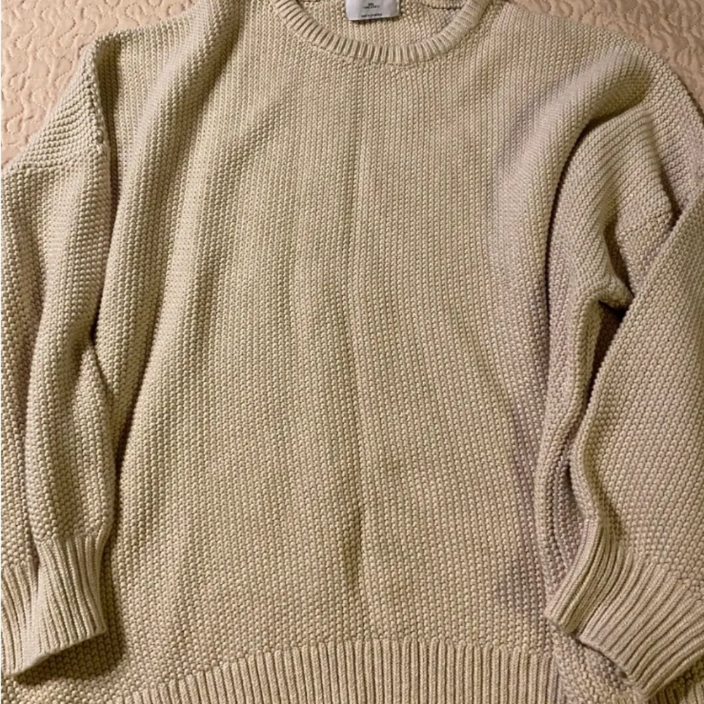 Tan Old navy sweater